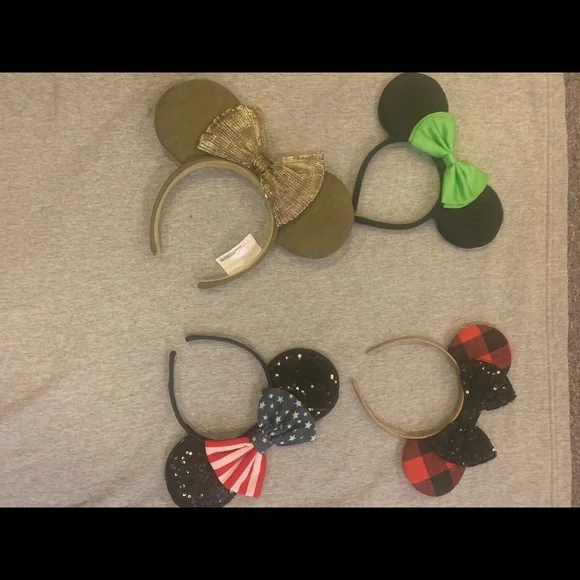 4 pairs of Mickey Mouse ears New Four Parks Ears! These new Four Four Ears were spotted  main image 3